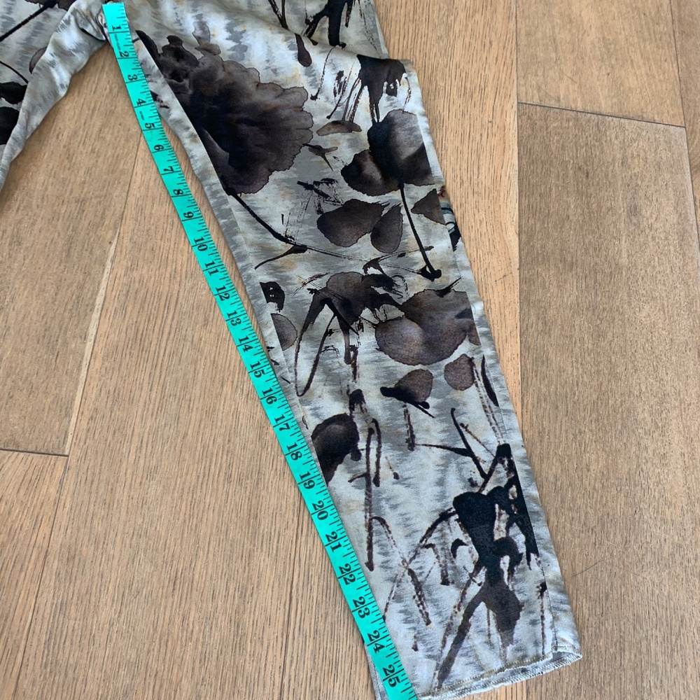 Vivienne Westwood Brand New 2019 Brand New Silk Chinese Pants - Insane Print - Picture 8 of 14